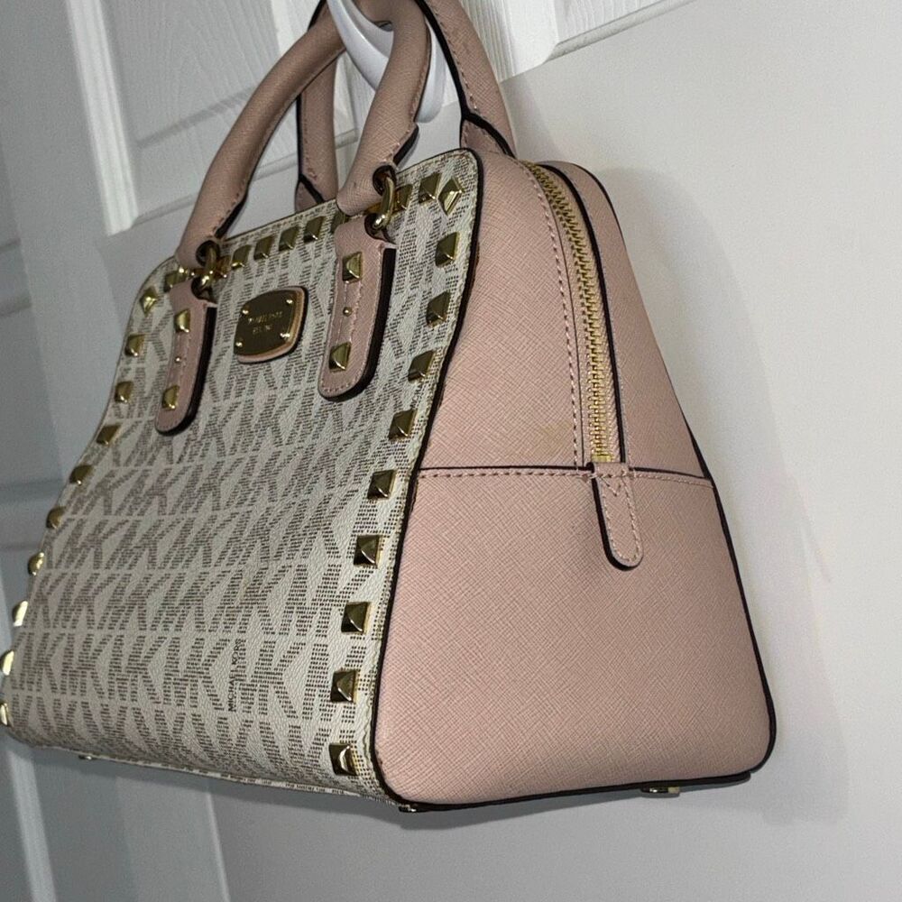 Michael Kors MK Sandrine Studded satchel purse bag pink logo gold xbody leather - Picture 3 of 11